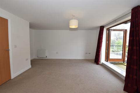 1 bedroom apartment to rent, Commonwealth Drive, Crawley