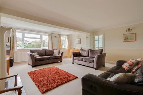 4 bedroom detached house for sale, Plane Tree Close, Burnham-On-Crouch