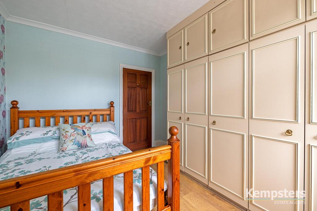 Bedroom 2 2nd.jpg