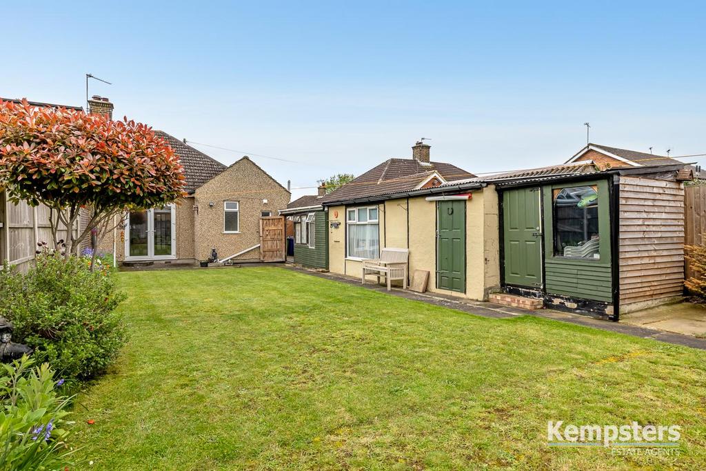 Rear Garden 2.jpg