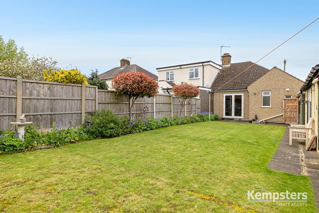 Rear Garden 3.jpg