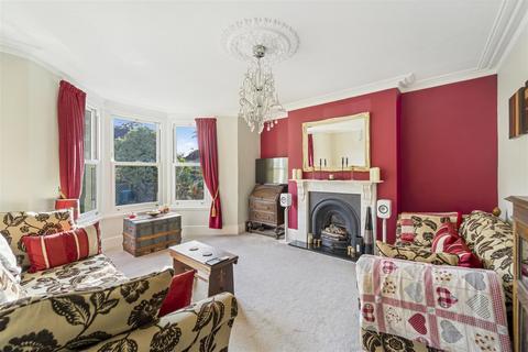 11a Ashcombe Park Road, Weston-super-mare, BS23 2YE