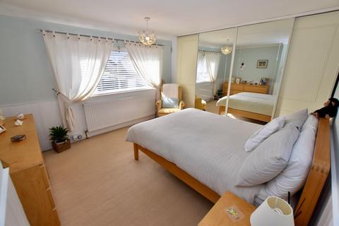 73 Aldbury Rise, Coventry, CV5 9JN