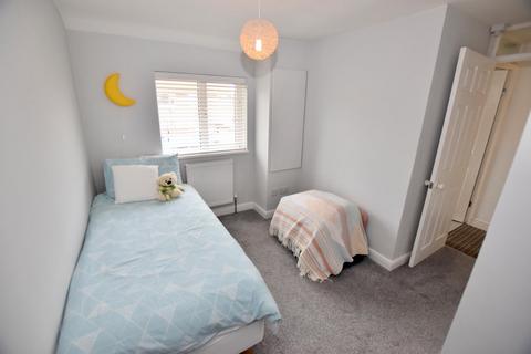 73 Aldbury Rise, Coventry, CV5 9JN