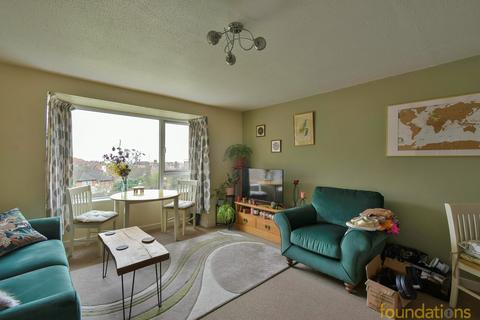 1 bedroom flat for sale, Buckhurst Road, Bexhill-on-Sea, TN40