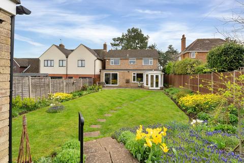 4 bedroom detached house for sale, Tinwell Road, Stamford, PE9