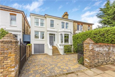 undefined, Castelnau, Barnes, London, SW13