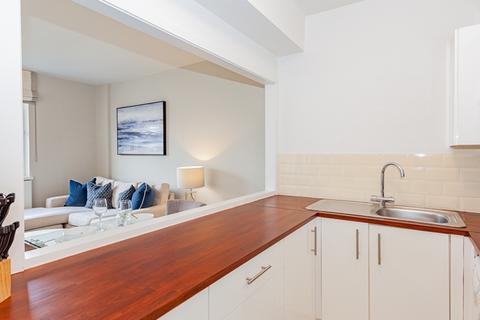 1 bedroom flat to rent, St. James Park, Westminster SW1P