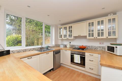 3 bedroom terraced house for sale, Royston Place, Barton on Sea, New Milton, Hampshire, BH25
