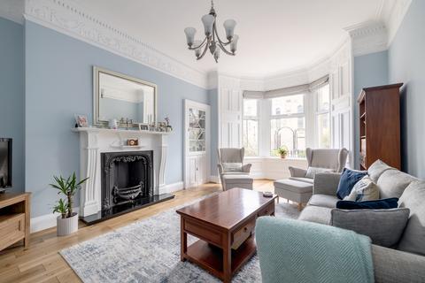 2 bedroom flat for sale, 70 Falcon Avenue, Edinburgh, EH10 4AW