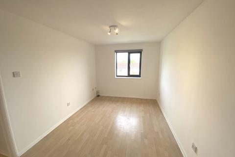 1 bedroom flat to rent, Studio Way, Borehamwood