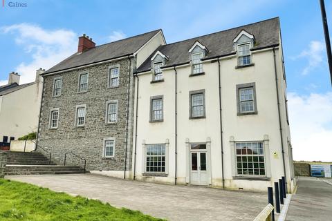 2 bedroom flat for sale, Ffordd Coed Darcy, Llandarcy, Neath, Neath Port Talbot. SA10 6FR