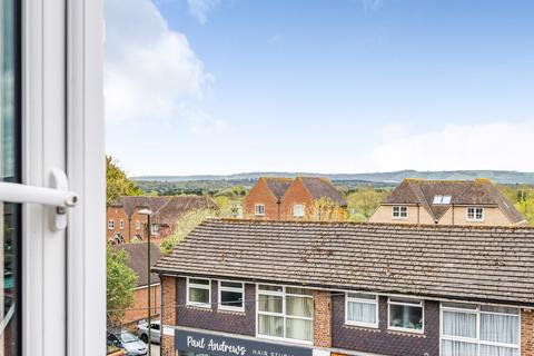 2 bedroom apartment for sale, Station Road, Pulborough, West Sussex