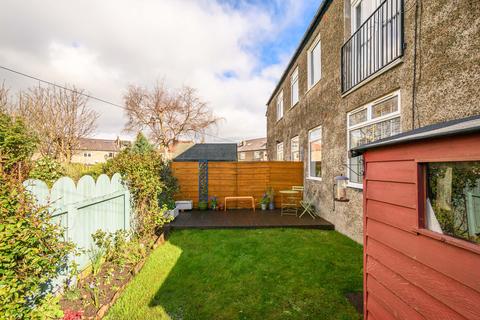 60 Pilton Drive, Edinburgh, EH5 2HG