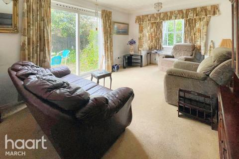 3 bedroom chalet for sale, Wake Road, March
