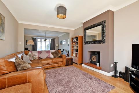 33 Kenwell Drive, Sheffield, S17 4PJ