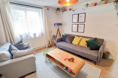 1 bedroom flat for sale, Darnley Road, Gravesend, DA11