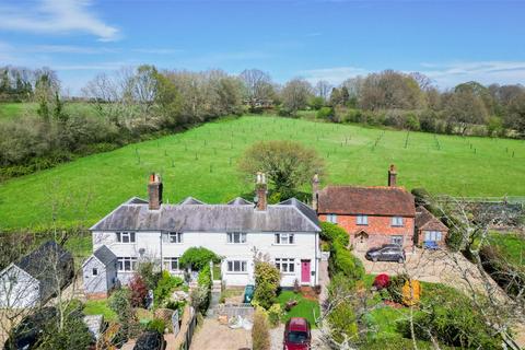 2 bedroom end of terrace house for sale - Pretty Views from the Garden in Hawkhurst