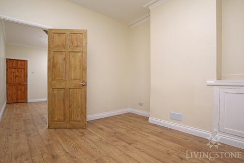 2 bedroom terraced house to rent, Oxford Road, Leicester LE2