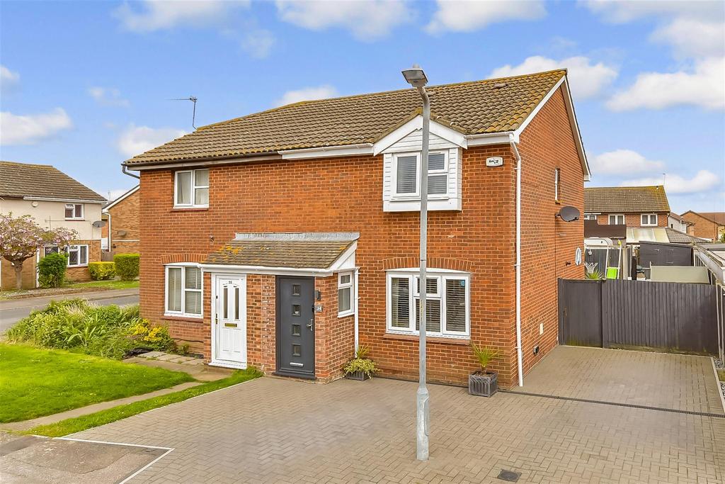 Satis Avenue, Sittingbourne, Kent 3 bed semidetached house for sale