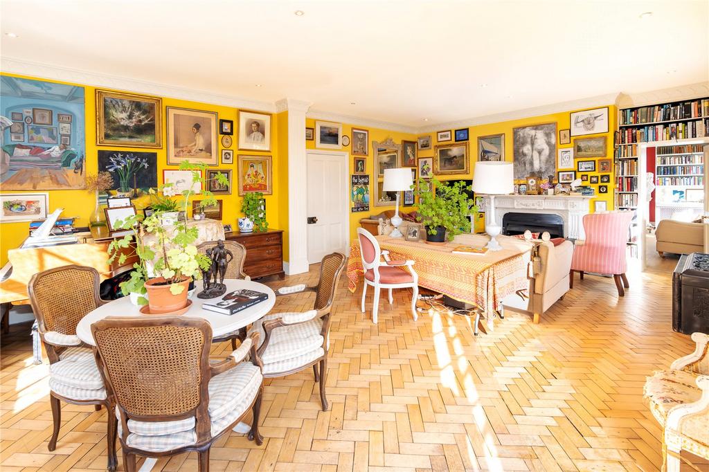Drawing Room
