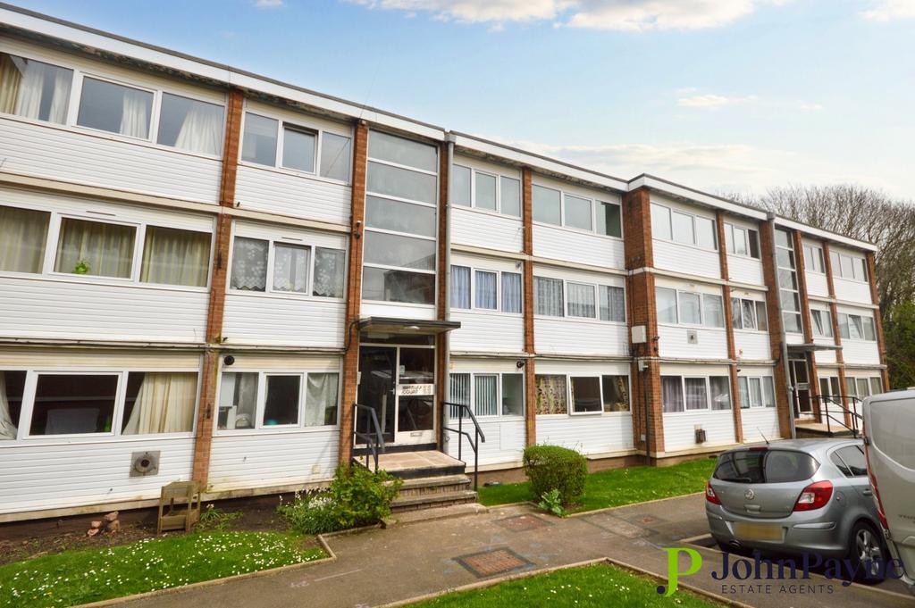 Whitley Court, Whitley Village... 2 bed apartment for sale - £110,000