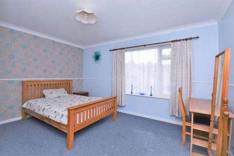 2 bedroom apartment to rent, Hanover Court, Wellington Road BN2