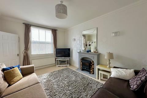 4 bedroom terraced house for sale, Cavalry Court, Walmer, Deal, CT14