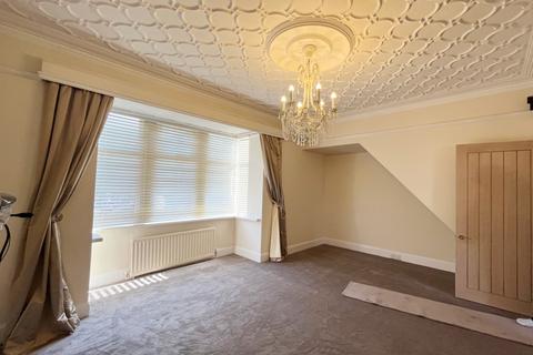 3 bedroom semi-detached house to rent, Park View, Pelaw Grange, County Durham, DH3