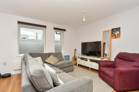 1 bedroom flat for sale, Redvers Road, Chatham, Kent