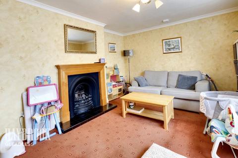 3 bedroom semi-detached house for sale, Stoneley Dell, Sheffield