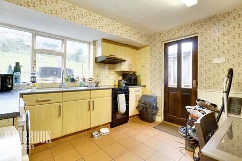 3 bedroom semi-detached house for sale, Stoneley Dell, Sheffield