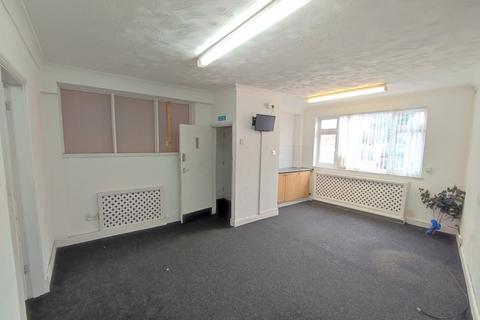 Office to rent, Victoria Road North, Leicester LE4