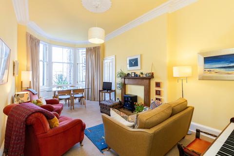 2 bedroom flat for sale, 16/1 Comiston Terrace, Edinburgh, EH10 6AH