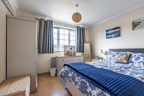 54 Foxcroft Drive, Carterton, OX18 3HT