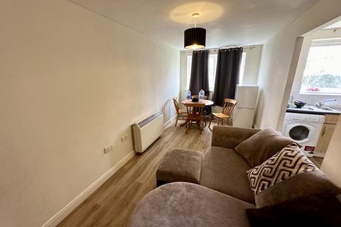 1 bedroom apartment for sale, Pownall Road, Ipswich IP3