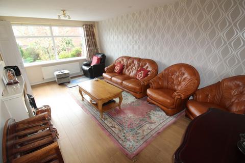 2 bedroom bungalow to rent, Perry Hall Drive, Willenhall