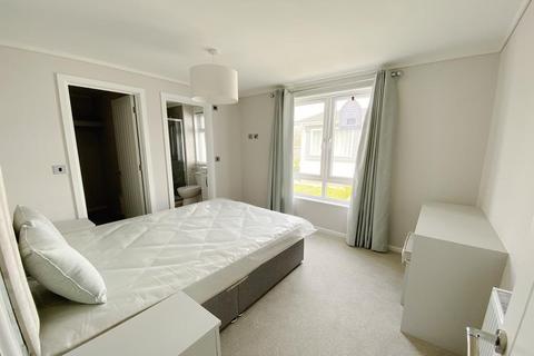2 bedroom park home for sale, Candy\\\'s Lane Wimborne BH21 3EF
