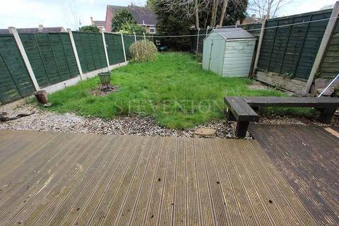 208 Castlecroft Road, Castlecroft, Wolverhampton, WV3 8NB