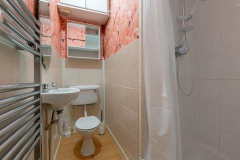 40/11 Angle Park Terrace, Edinburgh, EH11 2JR