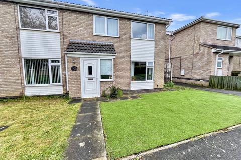 3 bedroom end of terrace house for sale, Hebden Walk, Grantham, NG31