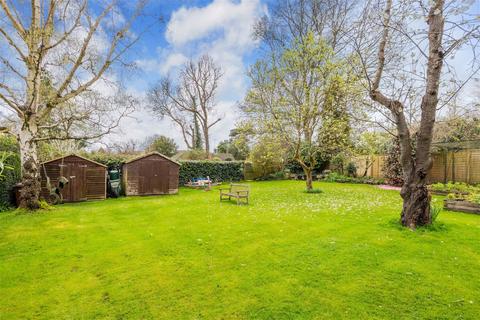 3 bedroom cottage for sale, Church Road, Lingfield RH7