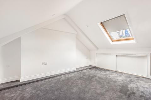 1 bedroom flat for sale, High Barnet, High Street, Barnet EN5