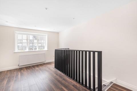 undefined, High Barnet, High Street, Barnet EN5