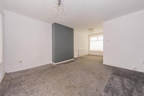 3 bedroom terraced house for sale, Morley, Leeds LS27