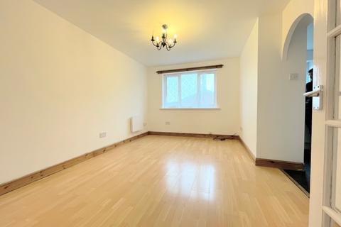 1 bedroom apartment to rent, Express Drive, Ilford, IG3