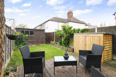 25 Upper Bridge Road, Chelmsford, CM2 0AY