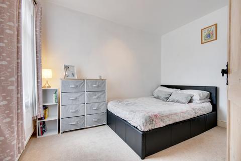 25 Upper Bridge Road, Chelmsford, CM2 0AY