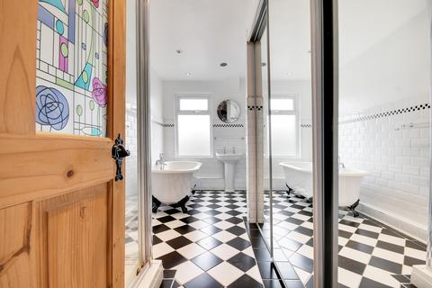 25 Upper Bridge Road, Chelmsford, CM2 0AY