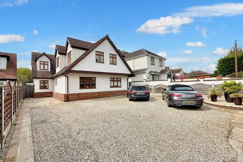 Noak Hill Road, Billericay CM12